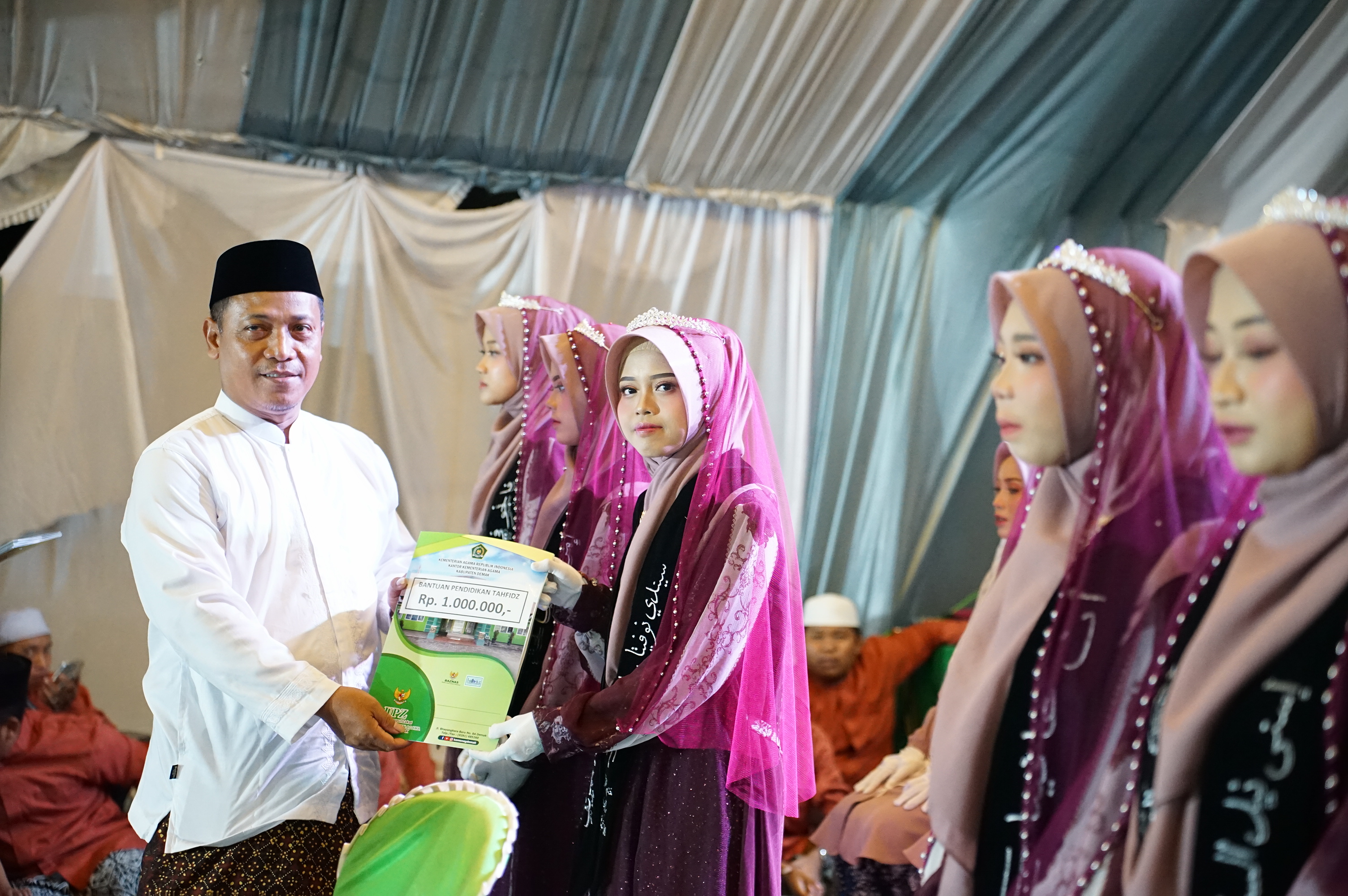 Penuh Khidmat dan Berkah, Khotmil Qur’an Ponpes Asy Syarif Tuai Apresiasi Dari UPZ Kemenag Demak